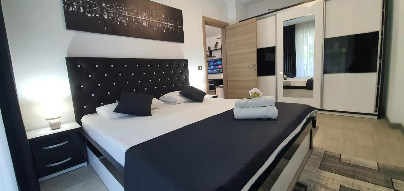 Alezzi Luxury Apartment Spa Resort Piscina Incalzita Sauna Parking Năvodari Eksteriør bilde