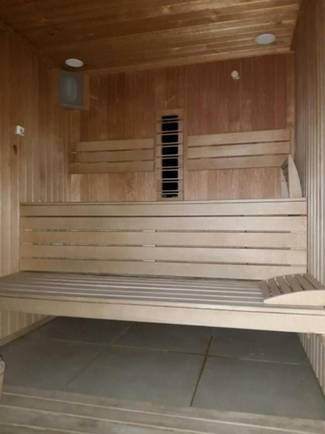 Alezzi Luxury Apartment Spa Resort Piscina Incalzita Sauna Parking Năvodari Eksteriør bilde