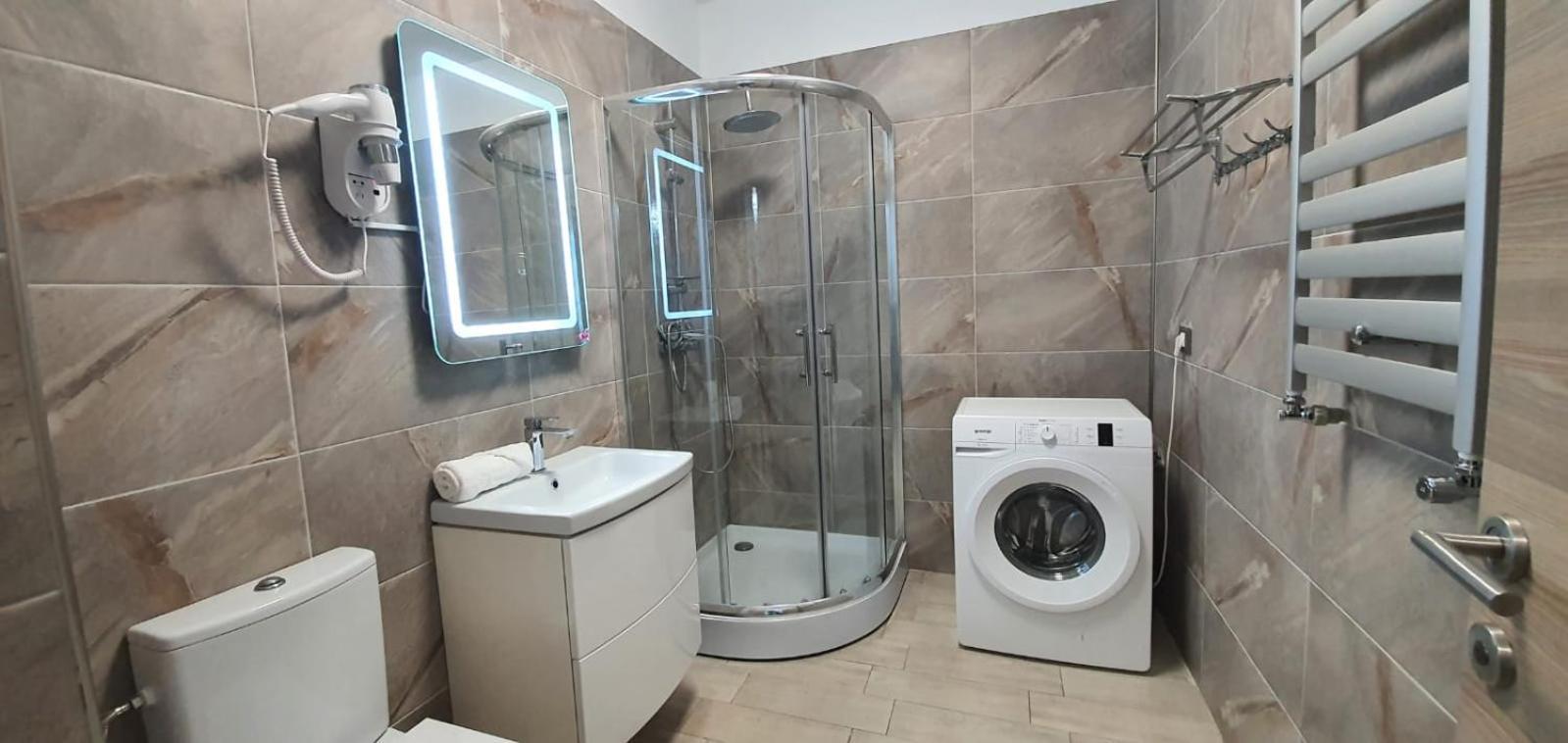 Alezzi Luxury Apartment Spa Resort Piscina Incalzita Sauna Parking Năvodari Eksteriør bilde